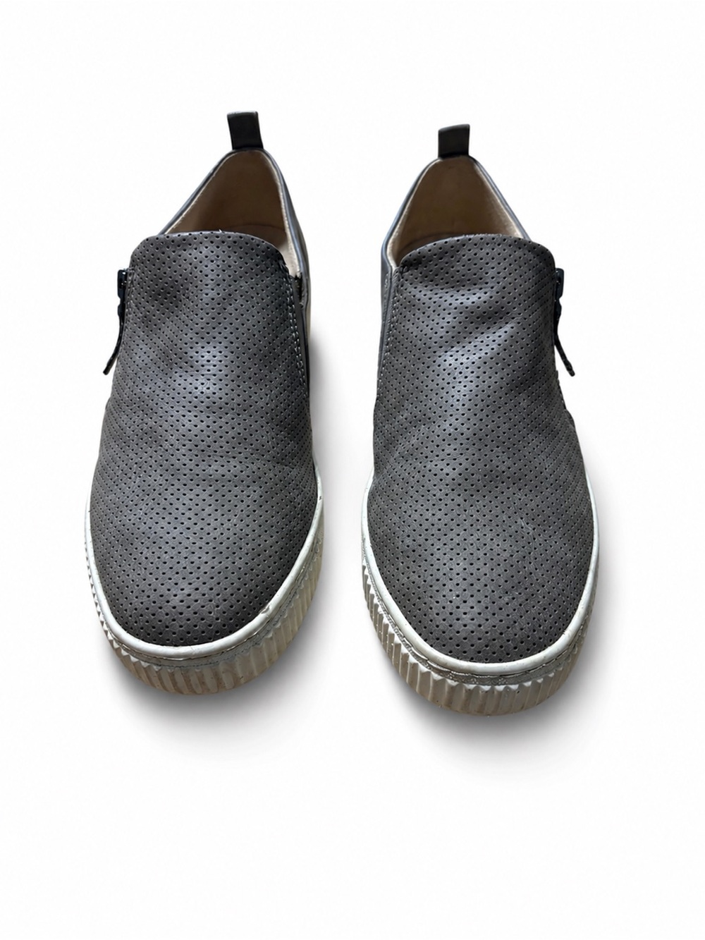 SOUL Naturalizer Slip-On Sneakers – Women’s Size 9 – Gray Side Zip Comfort Shoes